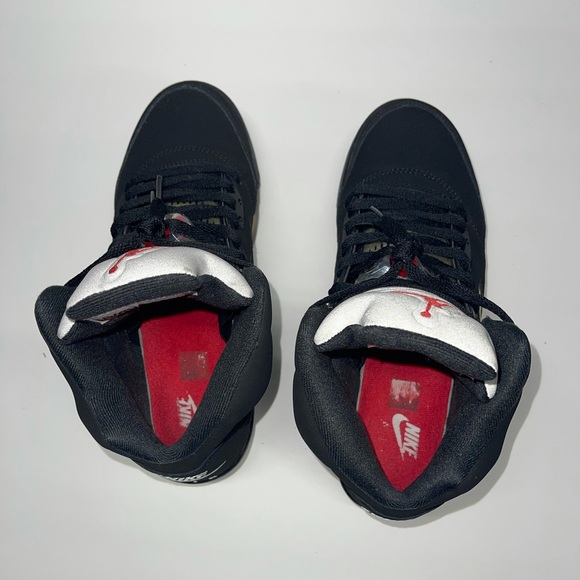 Air Jordan 2016 OG metallic 5’s - Picture 4 of 4